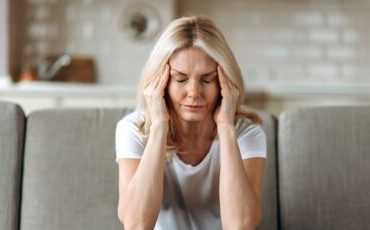 Remèdes efficaces pour calmer les sensations de tête lourde
