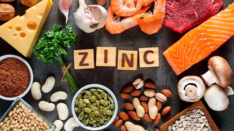 Zinc : Ce que vous devez savoir sur ce minéral 1 foods,high,in,zinc,as,salmon,,seafood shrimps,,beef,,yellow,cheese,